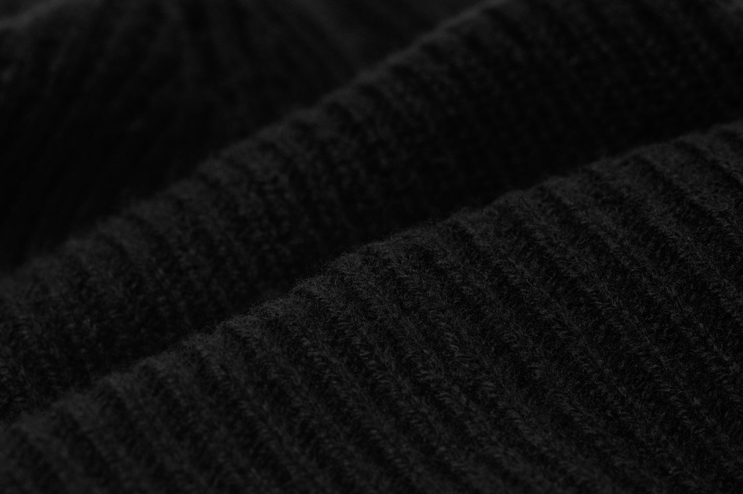 Customizable wool and cashmere beanie
