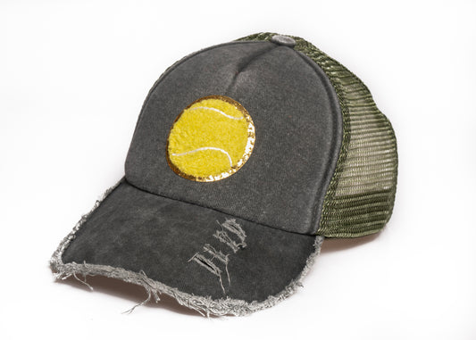Distressed tennis hat in green